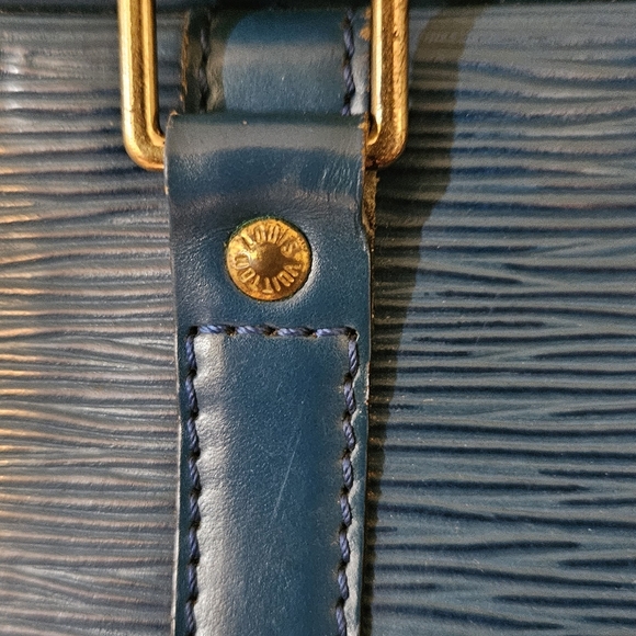 Louis Vuitton Epi Porte Documents Voyager Work Bag Beautiful Teal Leather - Picture 7 of 16